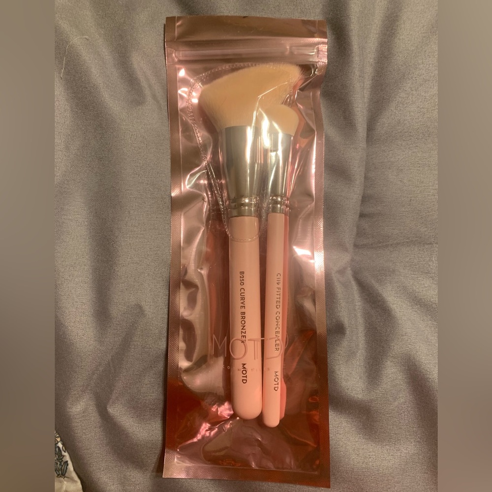 Motd brush set contour bronzer blush highlighter brush
